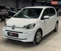 Белый Фольксваген e-up, объемом двигателя 0 л и пробегом 164 тыс. км за 5500 $, фото 2 на Automoto.ua