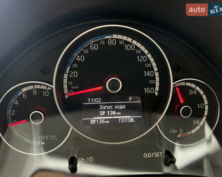 Белый Фольксваген e-up, объемом двигателя 0 л и пробегом 101 тыс. км за 6250 $, фото 98 на Automoto.ua