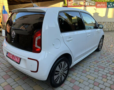 Белый Фольксваген e-up, объемом двигателя 0 л и пробегом 101 тыс. км за 6250 $, фото 9 на Automoto.ua