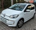 Белый Фольксваген e-up, объемом двигателя 0 л и пробегом 120 тыс. км за 5950 $, фото 1 на Automoto.ua