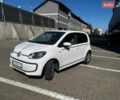 Білий Фольксваген e-up, об'ємом двигуна 0 л та пробігом 109 тис. км за 7200 $, фото 2 на Automoto.ua
