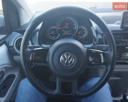 Белый Фольксваген e-up, объемом двигателя 0 л и пробегом 84 тыс. км за 6200 $, фото 29 на Automoto.ua