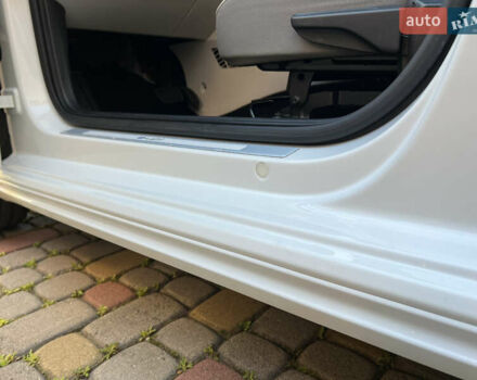 Белый Фольксваген e-up, объемом двигателя 0 л и пробегом 101 тыс. км за 6250 $, фото 42 на Automoto.ua