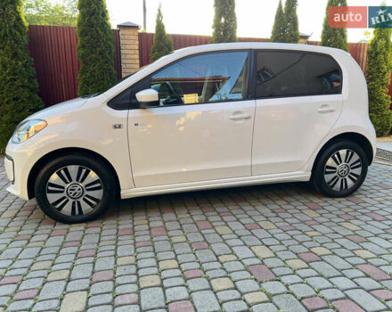 Белый Фольксваген e-up, объемом двигателя 0 л и пробегом 101 тыс. км за 6250 $, фото 6 на Automoto.ua