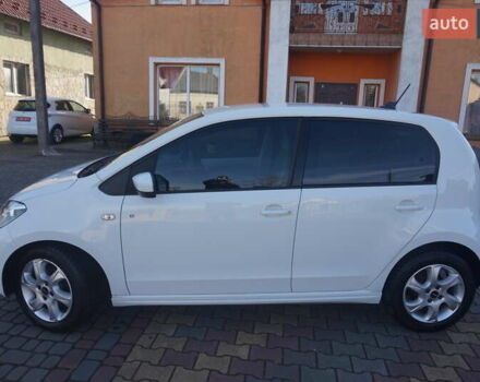 Белый Фольксваген e-up, объемом двигателя 0 л и пробегом 84 тыс. км за 6200 $, фото 20 на Automoto.ua