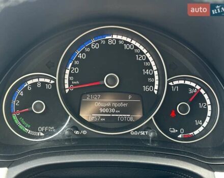 Белый Фольксваген e-up, объемом двигателя 0 л и пробегом 89 тыс. км за 6799 $, фото 22 на Automoto.ua