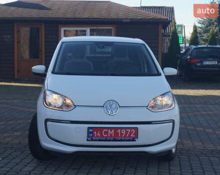 Белый Фольксваген e-up, объемом двигателя 0 л и пробегом 84 тыс. км за 6200 $, фото 3 на Automoto.ua