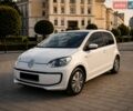 Білий Фольксваген e-up, об'ємом двигуна 0 л та пробігом 111 тис. км за 8400 $, фото 13 на Automoto.ua
