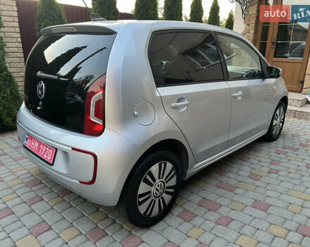Белый Фольксваген e-up, объемом двигателя 0 л и пробегом 101 тыс. км за 6250 $, фото 110 на Automoto.ua