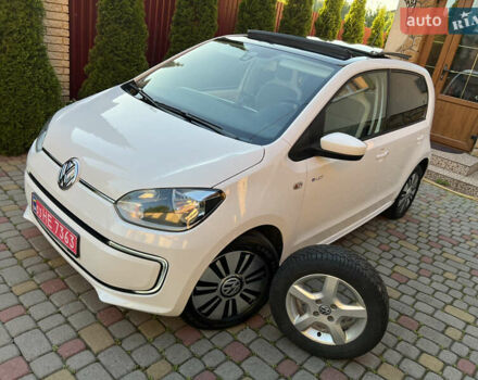Белый Фольксваген e-up, объемом двигателя 0 л и пробегом 101 тыс. км за 6250 $, фото 91 на Automoto.ua