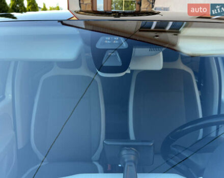 Белый Фольксваген e-up, объемом двигателя 0 л и пробегом 101 тыс. км за 6250 $, фото 45 на Automoto.ua