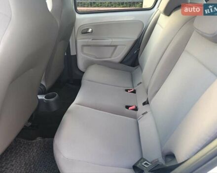 Білий Фольксваген e-up, об'ємом двигуна 0 л та пробігом 108 тис. км за 6930 $, фото 33 на Automoto.ua