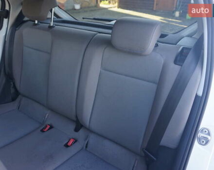 Белый Фольксваген e-up, объемом двигателя 0 л и пробегом 84 тыс. км за 6200 $, фото 46 на Automoto.ua