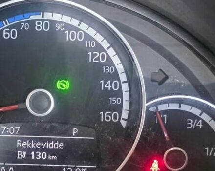 Білий Фольксваген e-up, об'ємом двигуна 0 л та пробігом 135 тис. км за 6399 $, фото 6 на Automoto.ua