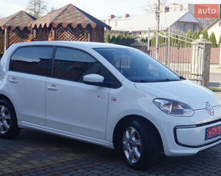 Белый Фольксваген e-up, объемом двигателя 0 л и пробегом 84 тыс. км за 6200 $, фото 5 на Automoto.ua