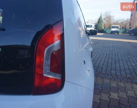 Белый Фольксваген e-up, объемом двигателя 0 л и пробегом 84 тыс. км за 6200 $, фото 23 на Automoto.ua