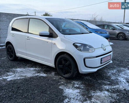 Белый Фольксваген e-up, объемом двигателя 0 л и пробегом 84 тыс. км за 5850 $, фото 4 на Automoto.ua