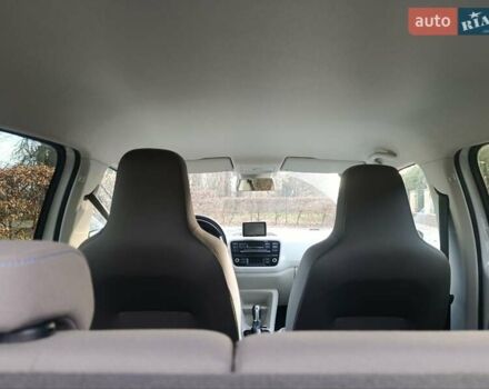 Білий Фольксваген e-up, об'ємом двигуна 0 л та пробігом 108 тис. км за 6930 $, фото 24 на Automoto.ua