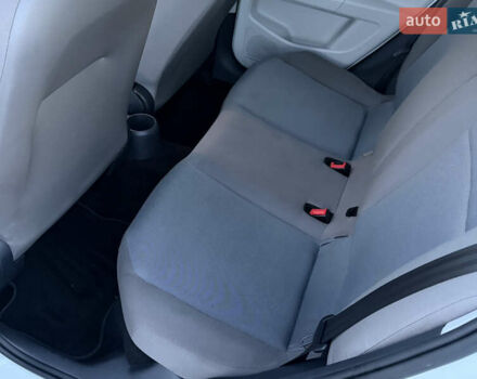 Белый Фольксваген e-up, объемом двигателя 0 л и пробегом 84 тыс. км за 5850 $, фото 11 на Automoto.ua