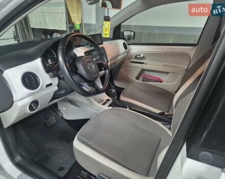 Белый Фольксваген e-up, объемом двигателя 0 л и пробегом 88 тыс. км за 6650 $, фото 5 на Automoto.ua