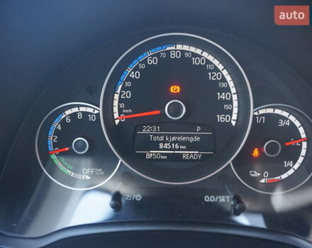 Белый Фольксваген e-up, объемом двигателя 0 л и пробегом 84 тыс. км за 6200 $, фото 31 на Automoto.ua