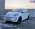 Белый Фольксваген e-up, объемом двигателя 0 л и пробегом 84 тыс. км за 5850 $, фото 1 на Automoto.ua