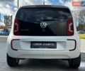 Белый Фольксваген e-up, объемом двигателя 0 л и пробегом 89 тыс. км за 6799 $, фото 8 на Automoto.ua