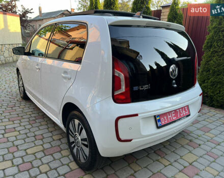 Белый Фольксваген e-up, объемом двигателя 0 л и пробегом 101 тыс. км за 6250 $, фото 72 на Automoto.ua