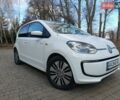Белый Фольксваген e-up, объемом двигателя 0 л и пробегом 110 тыс. км за 6930 $, фото 1 на Automoto.ua