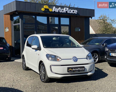 Белый Фольксваген e-up, объемом двигателя 0 л и пробегом 106 тыс. км за 6700 $, фото 39 на Automoto.ua