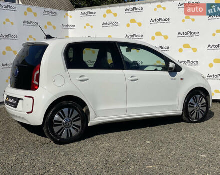 Белый Фольксваген e-up, объемом двигателя 0 л и пробегом 106 тыс. км за 6700 $, фото 17 на Automoto.ua