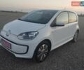 Белый Фольксваген e-up, объемом двигателя 0 л и пробегом 135 тыс. км за 6400 $, фото 1 на Automoto.ua
