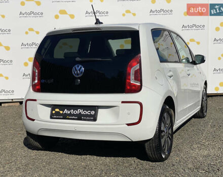 Белый Фольксваген e-up, объемом двигателя 0 л и пробегом 106 тыс. км за 6700 $, фото 15 на Automoto.ua