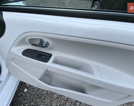 Белый Фольксваген e-up, объемом двигателя 0 л и пробегом 106 тыс. км за 6700 $, фото 56 на Automoto.ua