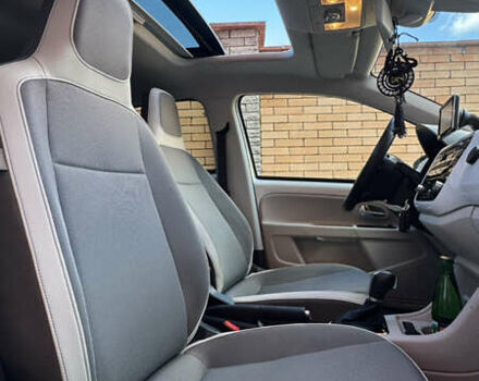 Белый Фольксваген e-up, объемом двигателя 0 л и пробегом 49 тыс. км за 8100 $, фото 14 на Automoto.ua