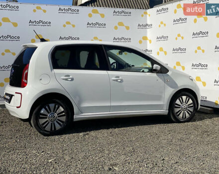 Белый Фольксваген e-up, объемом двигателя 0 л и пробегом 106 тыс. км за 6700 $, фото 12 на Automoto.ua