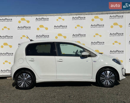 Белый Фольксваген e-up, объемом двигателя 0 л и пробегом 106 тыс. км за 6700 $, фото 26 на Automoto.ua