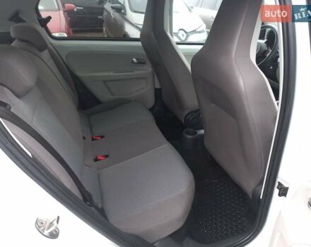 Білий Фольксваген e-up, об'ємом двигуна 0 л та пробігом 67 тис. км за 6200 $, фото 11 на Automoto.ua