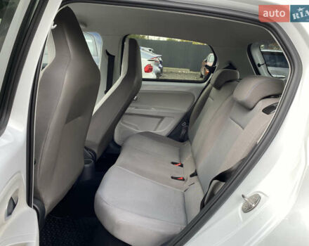 Белый Фольксваген e-up, объемом двигателя 0 л и пробегом 106 тыс. км за 6700 $, фото 45 на Automoto.ua