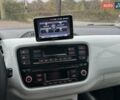 Белый Фольксваген e-up, объемом двигателя 0 л и пробегом 63 тыс. км за 7950 $, фото 7 на Automoto.ua
