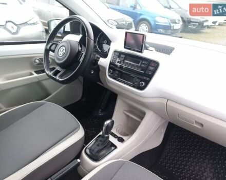 Білий Фольксваген e-up, об'ємом двигуна 0 л та пробігом 67 тис. км за 6200 $, фото 7 на Automoto.ua
