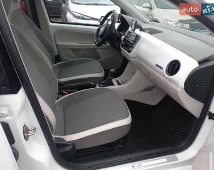 Білий Фольксваген e-up, об'ємом двигуна 0 л та пробігом 67 тис. км за 6200 $, фото 8 на Automoto.ua
