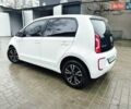 Белый Фольксваген e-up, объемом двигателя 0 л и пробегом 130 тыс. км за 6699 $, фото 10 на Automoto.ua