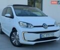 Белый Фольксваген e-up, объемом двигателя 0 л и пробегом 123 тыс. км за 6999 $, фото 1 на Automoto.ua
