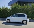 Белый Фольксваген e-up, объемом двигателя 0 л и пробегом 121 тыс. км за 8000 $, фото 4 на Automoto.ua