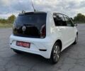 Белый Фольксваген e-up, объемом двигателя 0 л и пробегом 78 тыс. км за 7600 $, фото 7 на Automoto.ua