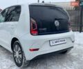 Білий Фольксваген e-up, об'ємом двигуна 0 л та пробігом 126 тис. км за 7790 $, фото 6 на Automoto.ua