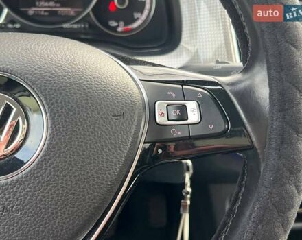 Белый Фольксваген e-up, объемом двигателя 0 л и пробегом 125 тыс. км за 8490 $, фото 25 на Automoto.ua