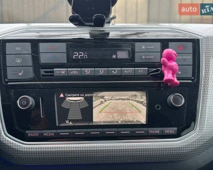 Білий Фольксваген e-up, об'ємом двигуна 0 л та пробігом 126 тис. км за 7790 $, фото 20 на Automoto.ua