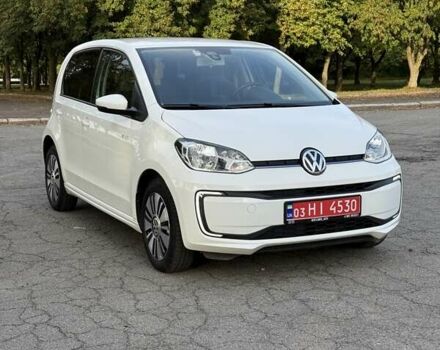 Белый Фольксваген e-up, объемом двигателя 0 л и пробегом 78 тыс. км за 7600 $, фото 4 на Automoto.ua